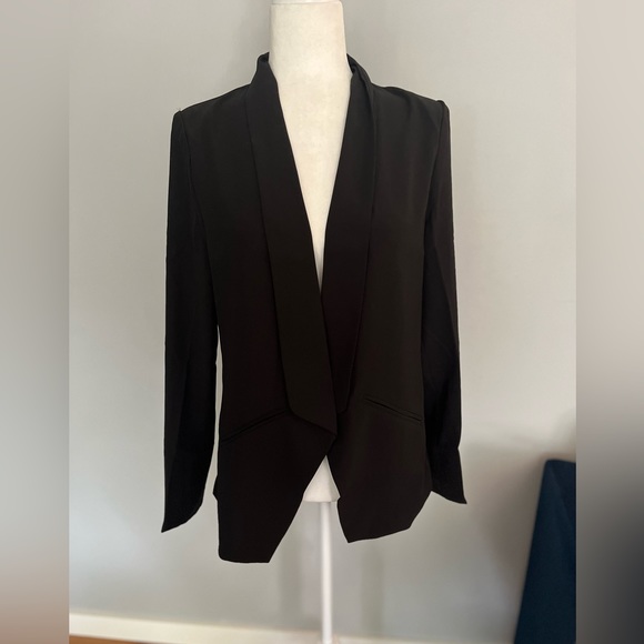 Lulu’s | NWT black blazer - Picture 4 of 6